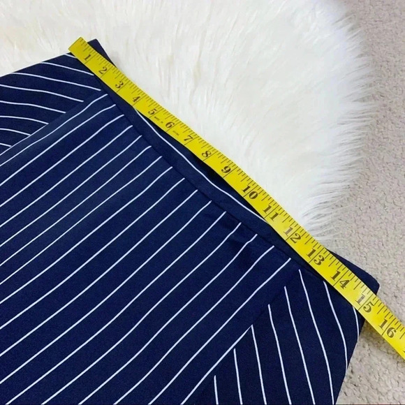 NWT J. Crew Pinstripe Swing Skirt - Picture 7 of 8